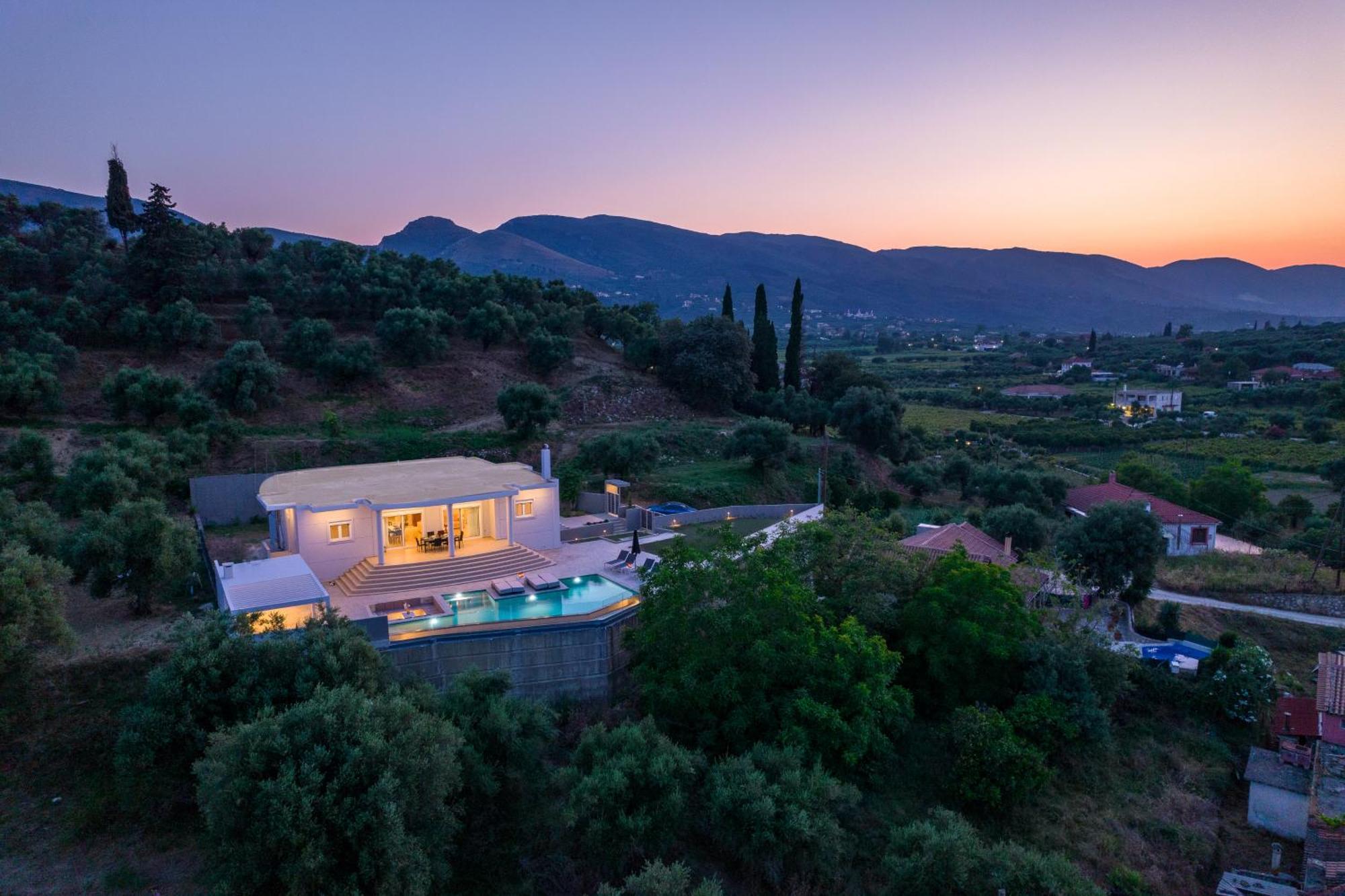Villa Moonstone Mouzakion  ภายนอก รูปภาพ