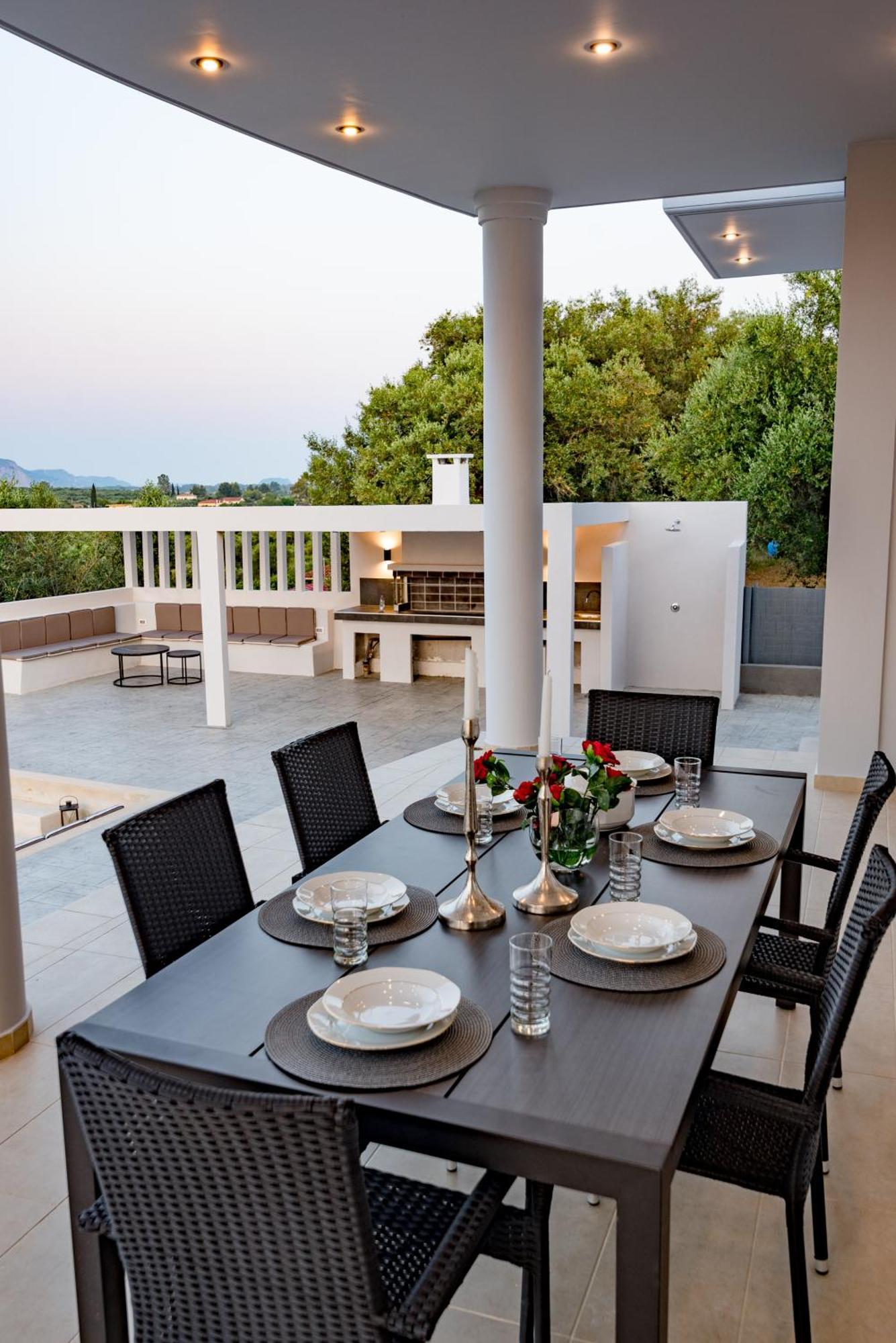 Villa Moonstone Mouzakion  ภายนอก รูปภาพ